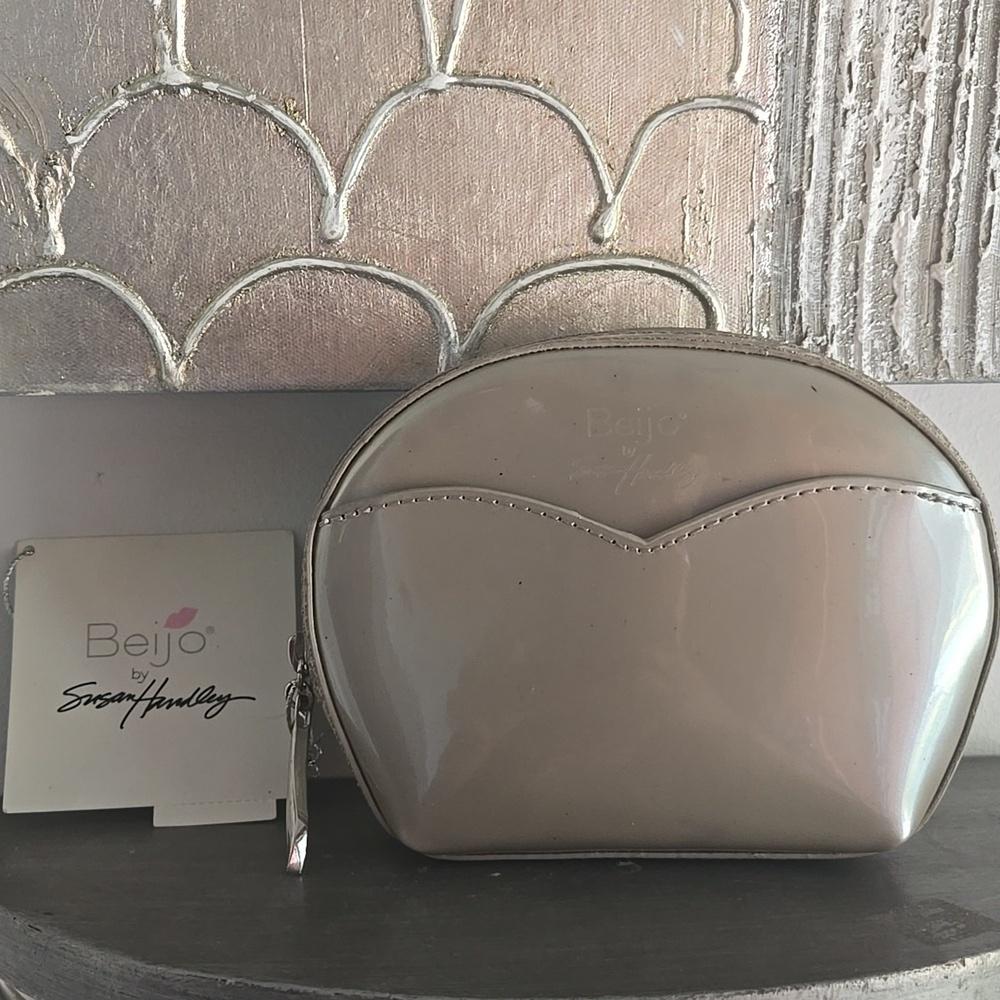 Beijo Beige Cosmetic Bag